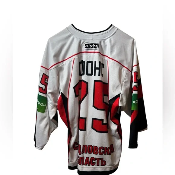 Hockey jersey 42 - Picture 3 of 4